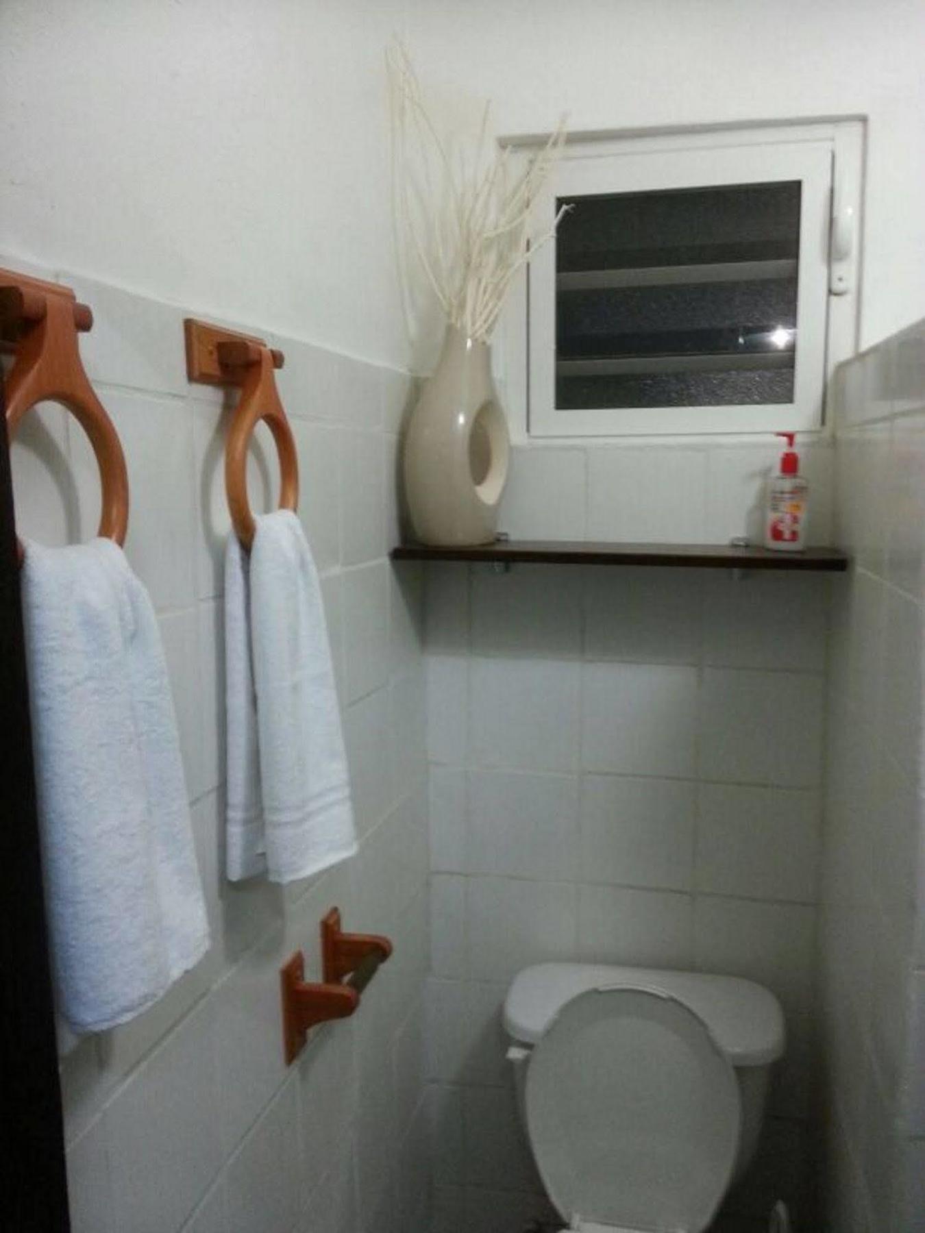 Vicky'S Keys Hostel Upper Princeʼs Quarter 外观 照片