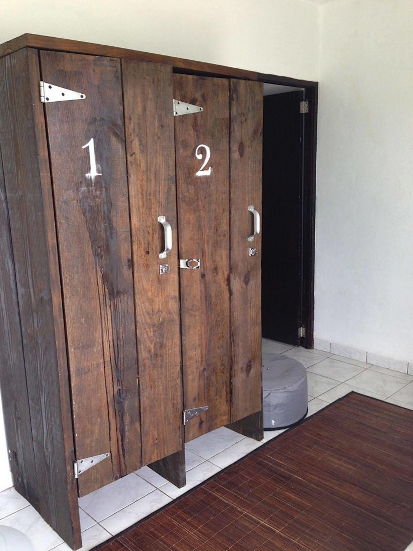 Vicky'S Keys Hostel Upper Princeʼs Quarter 外观 照片