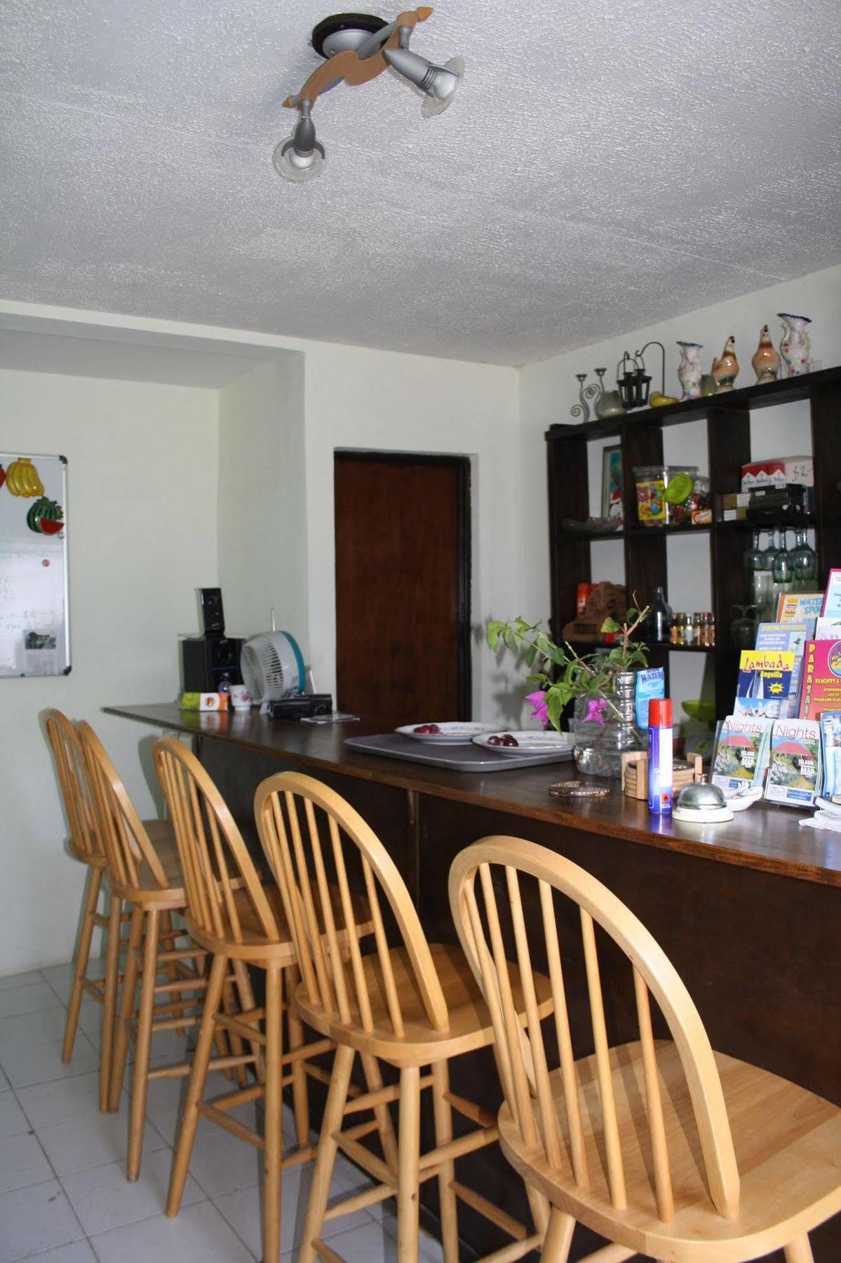 Vicky'S Keys Hostel Upper Princeʼs Quarter 外观 照片